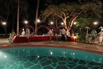 Pool side dinner